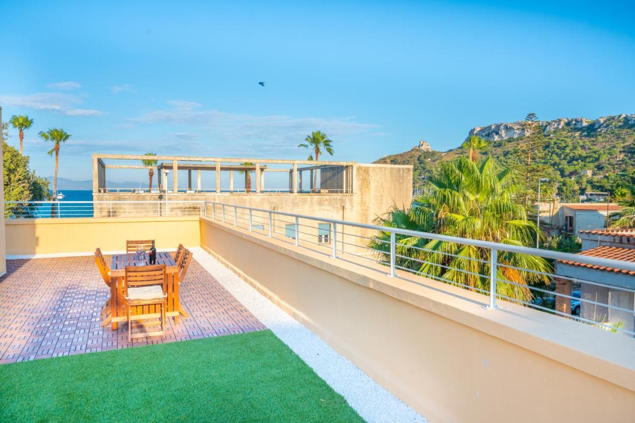 Апартаменти Terrazza Sella Del Diavolo - Vista Mare - Wifi Ac Кальярі Екстер'єр фото