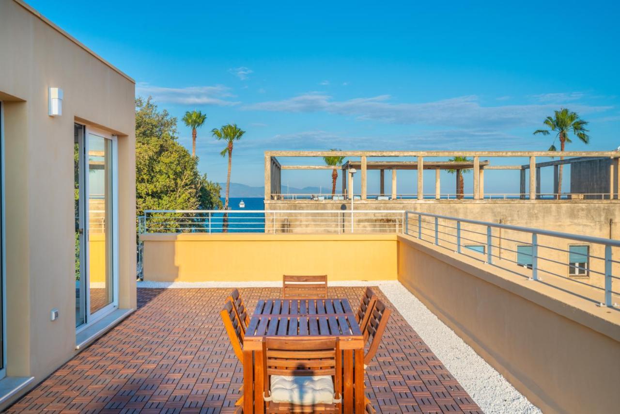 Апартаменти Terrazza Sella Del Diavolo - Vista Mare - Wifi Ac Кальярі Екстер'єр фото