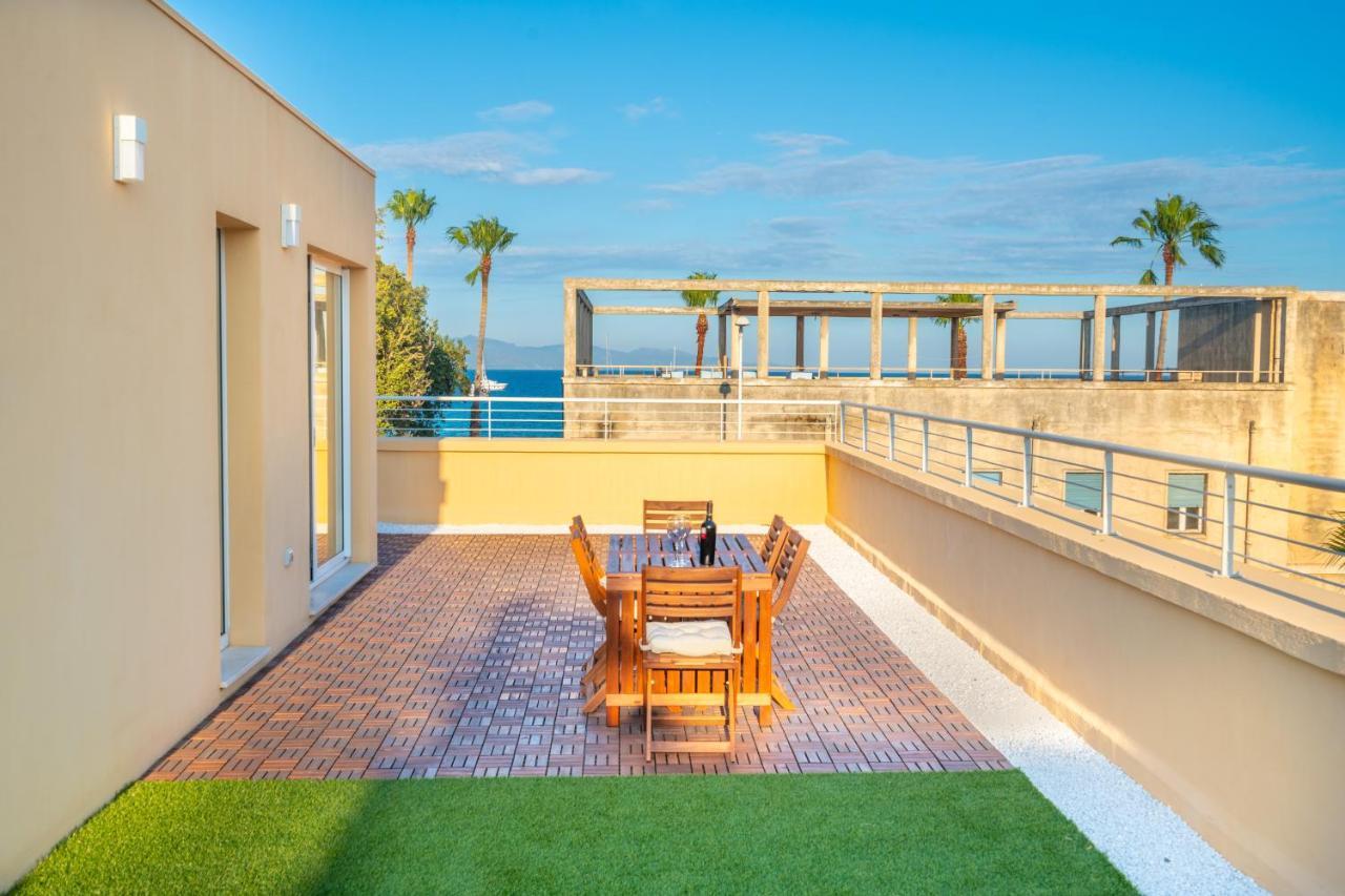 Апартаменти Terrazza Sella Del Diavolo - Vista Mare - Wifi Ac Кальярі Екстер'єр фото